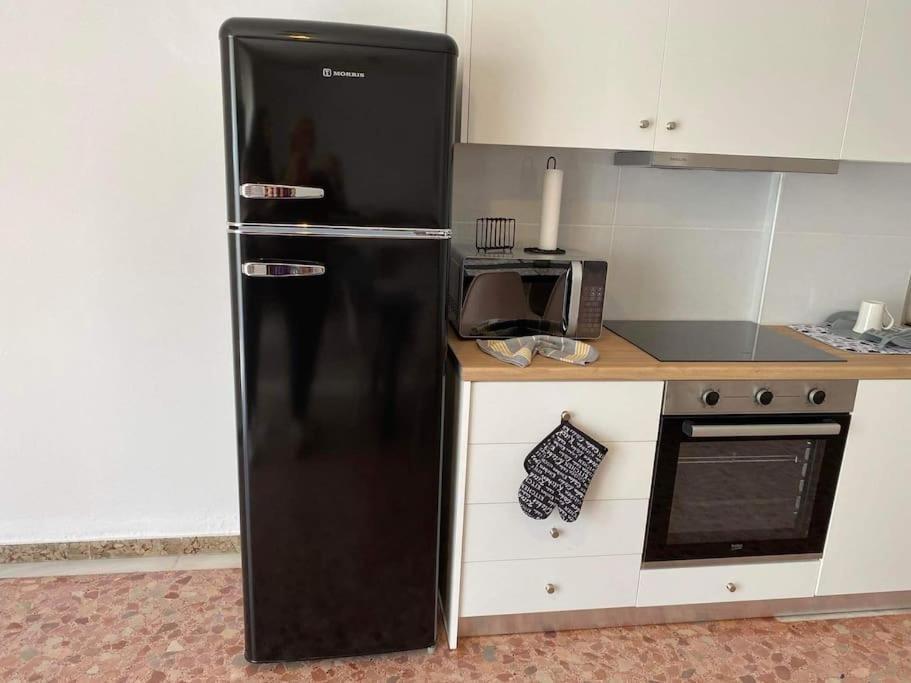 New! Flower Patio House 2 Bdr - Bbq - Wash Machine Lávrion Exteriér fotografie